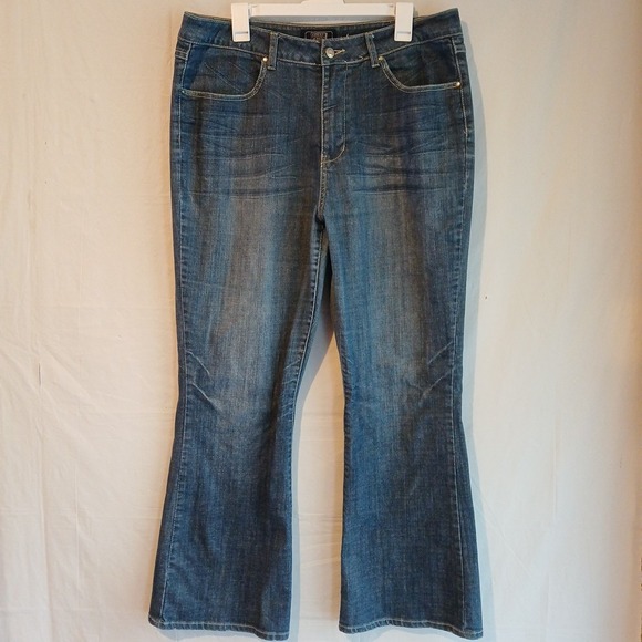 Denim - Crest Jeans Women's Blue Denim Med Wash Distressed Flare Leg Sz 17-18, 38‎ X 30